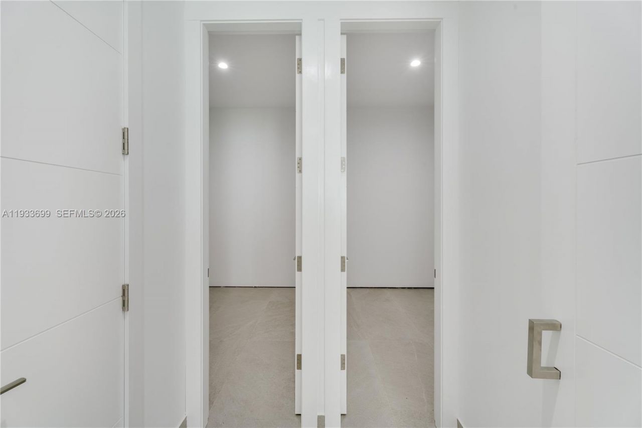 10398 SW 64th St, Miami, FL 33173 Photo