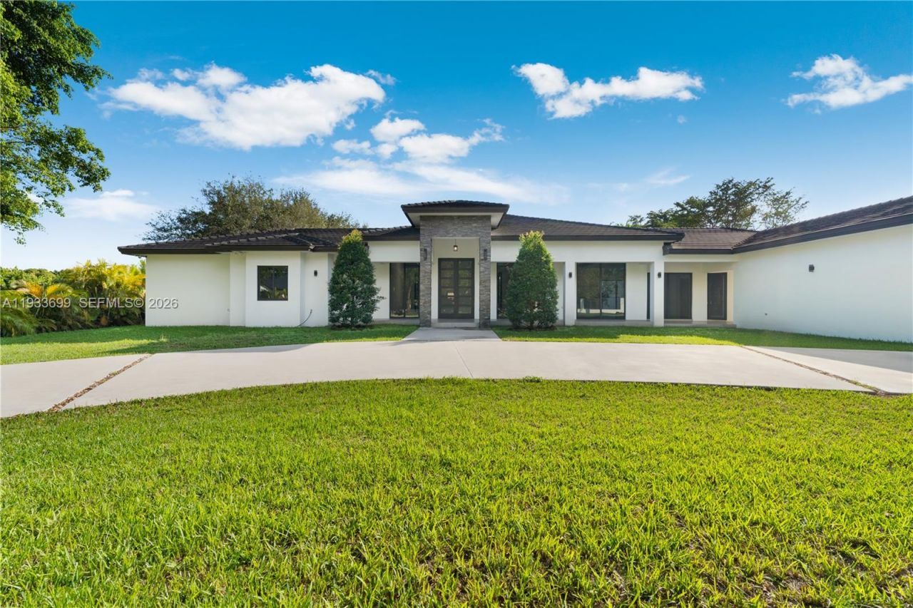 10398 SW 64th St, Miami, FL 33173 Photo