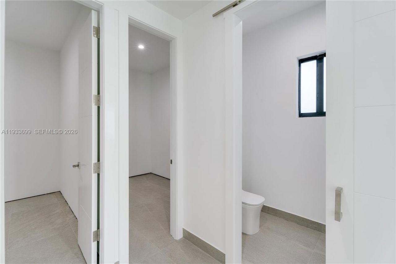 10398 SW 64th St, Miami, FL 33173 Photo