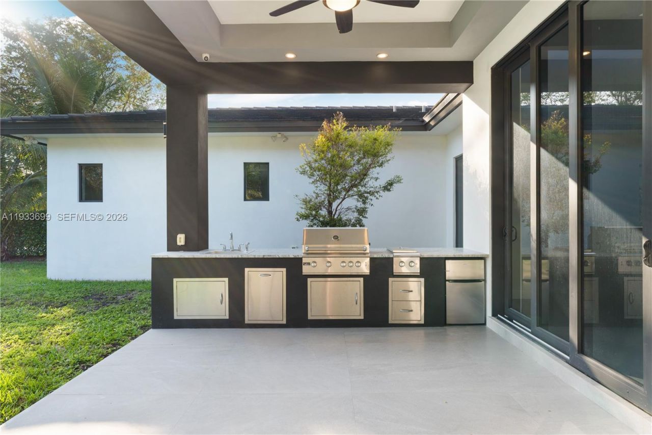 10398 SW 64th St, Miami, FL 33173 Photo