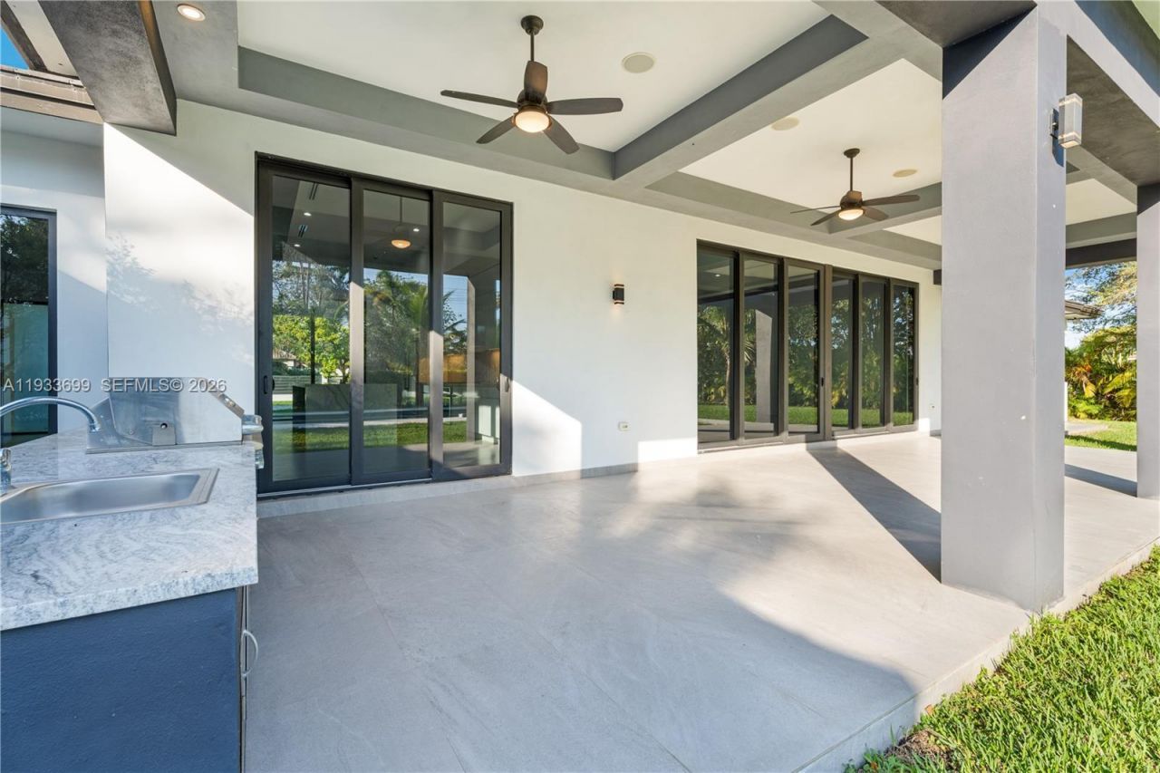 10398 SW 64th St, Miami, FL 33173 Photo