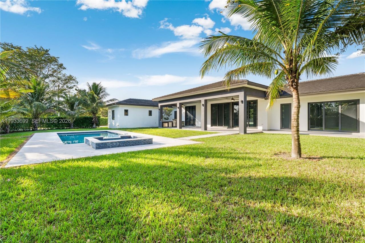 10398 SW 64th St, Miami, FL 33173 Photo