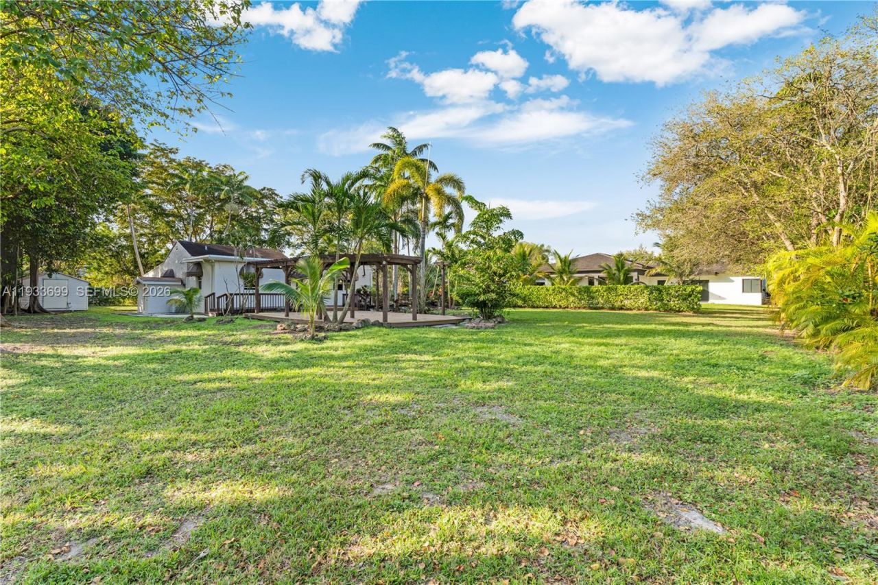 10398 SW 64th St, Miami, FL 33173 Photo