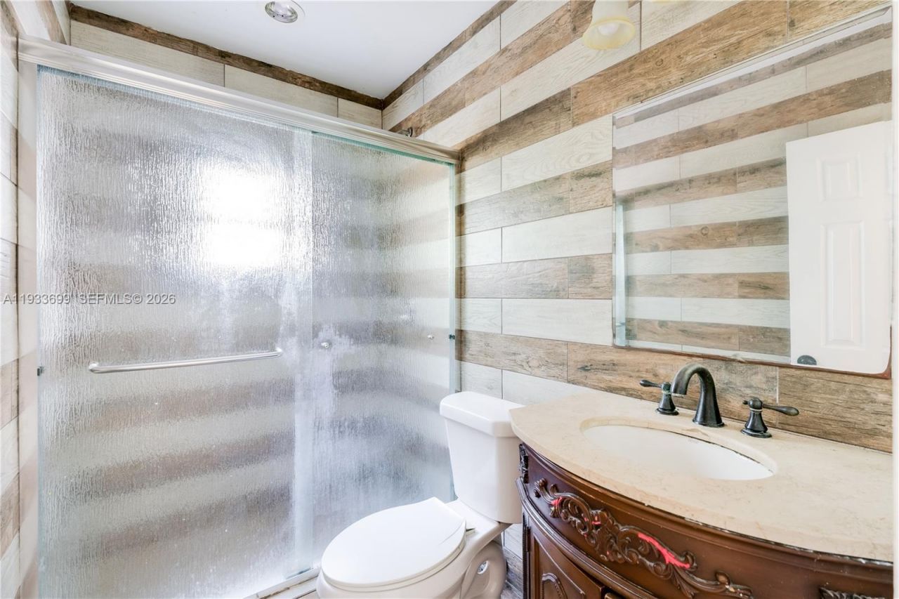 10398 SW 64th St, Miami, FL 33173 Photo