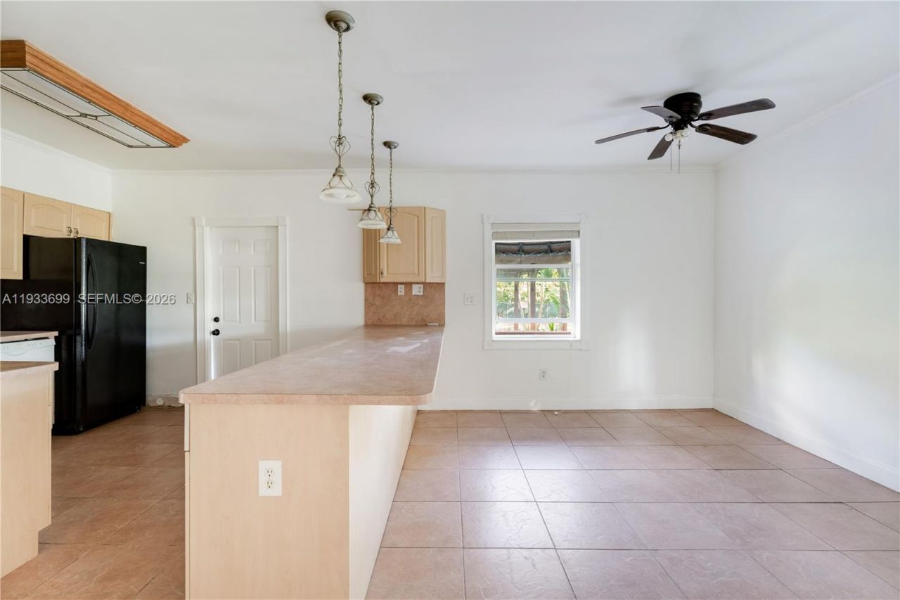 10398 SW 64th St, Miami, FL 33173 Photo