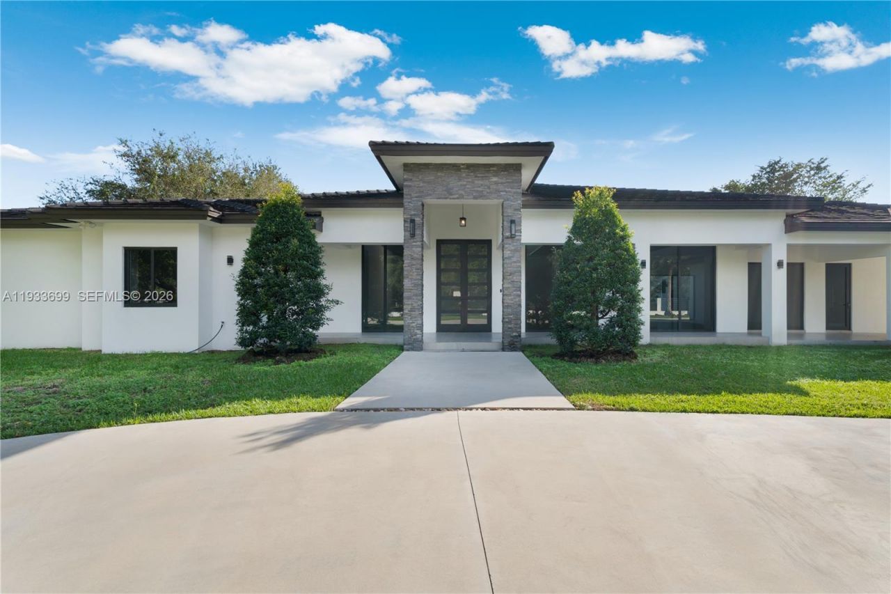 10398 SW 64th St, Miami, FL 33173 Photo