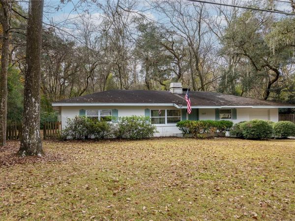 2609 NW 10TH AVENUE, GAINESVILLE, FL 32605