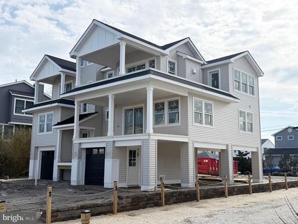 354 W 11TH STREET, SHIP BOTTOM, NJ 08008