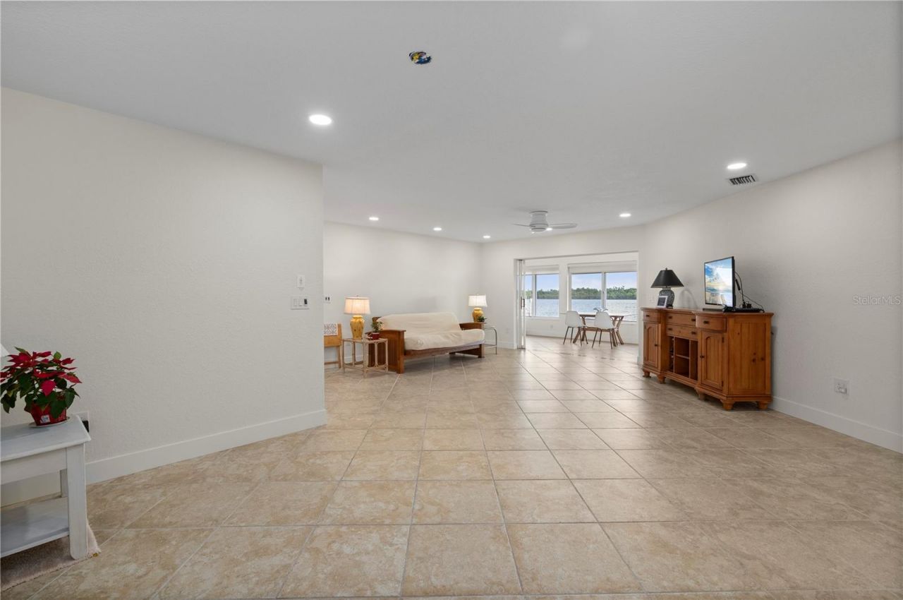 3672 Peace River Drive, Punta Gorda, FL 33983 Photo