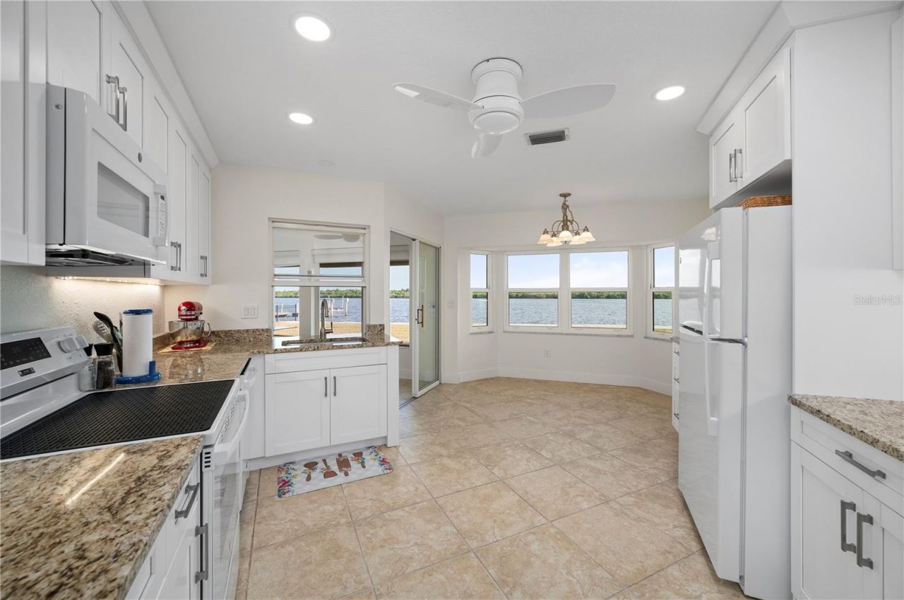 3672 Peace River Drive, Punta Gorda, FL 33983 Photo