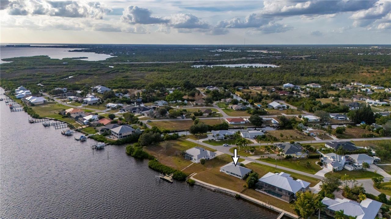 3672 Peace River Drive, Punta Gorda, FL 33983 Photo