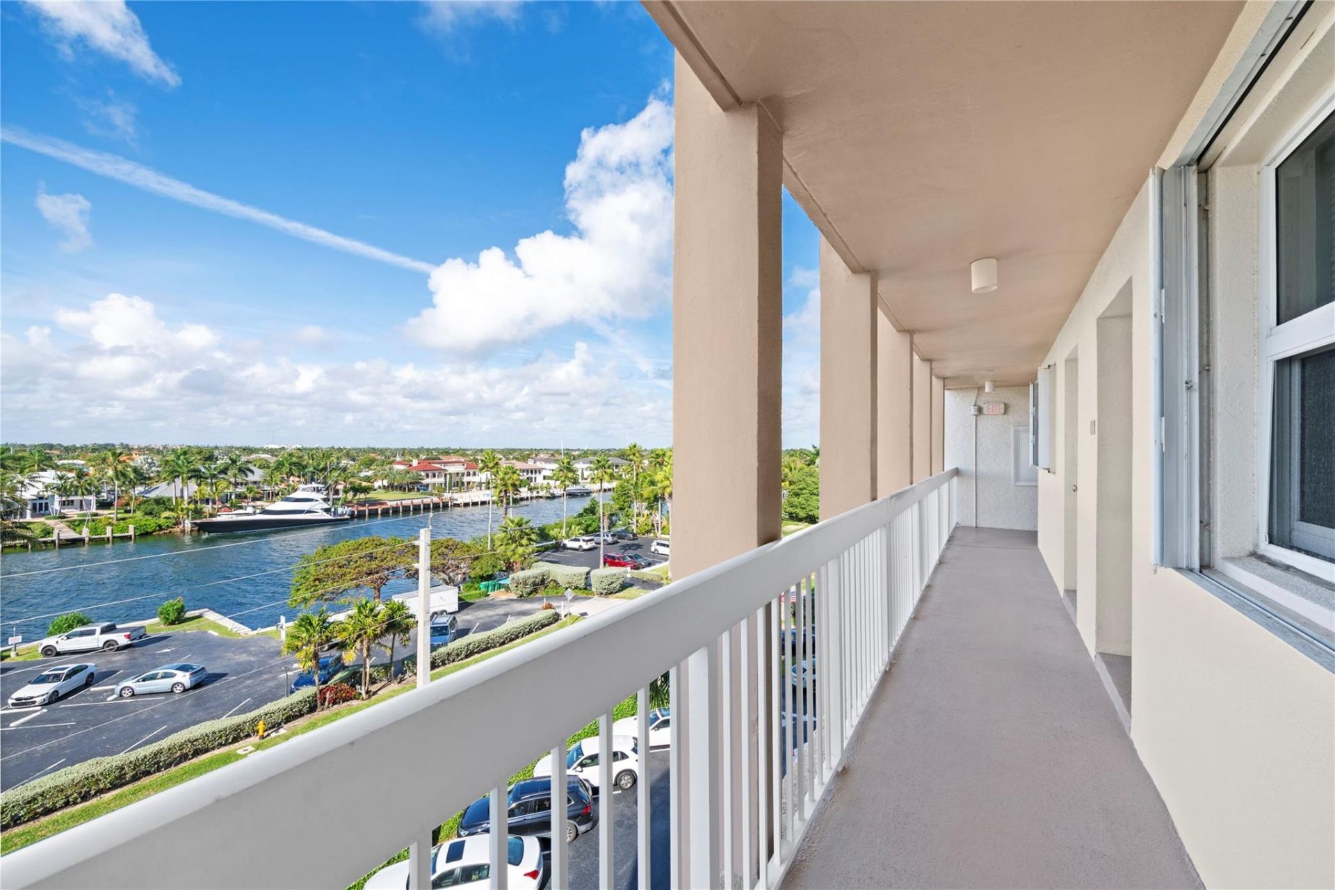 1069 Hillsboro Mile, Unit 507, Hillsboro Beach, FL 33062 Photo