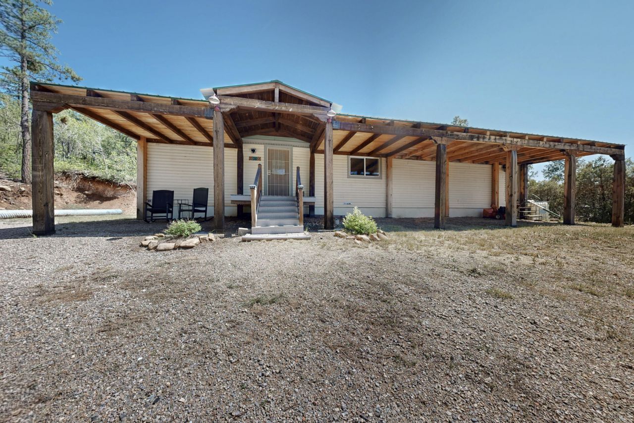 38 Chipmunk Lane, Tijeras, NM 87059 Main Photo