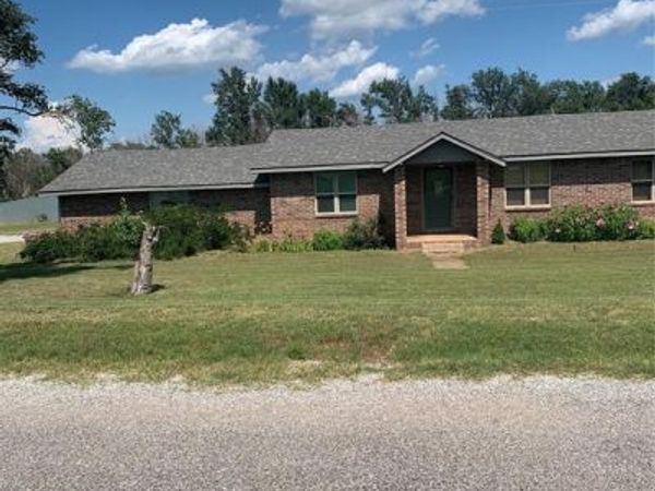 28153 County Street 2540 Street, Fort Cobb, OK 73038