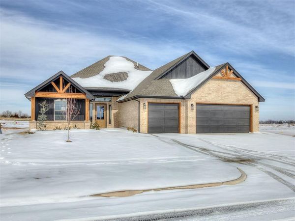 10325 SW 50th Street, Mustang, OK 73064