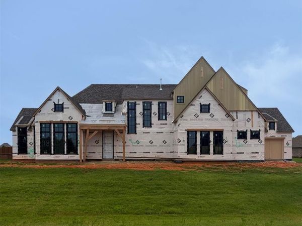 987 Lucas Circle, Newcastle, OK 73065