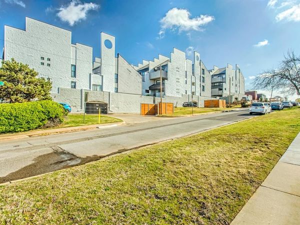 915 NW 7th Street, Unit 205, Oklahoma City, OK 73106