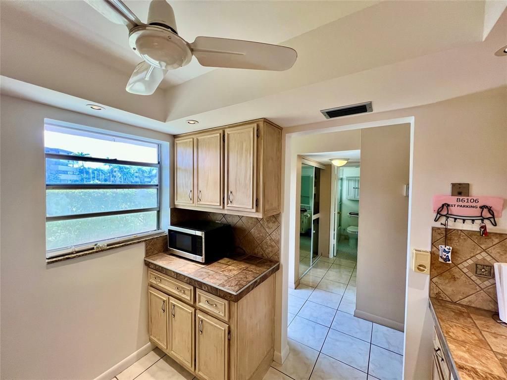 2800 NW 47th Terrace, Unit 106b, Lauderdale Lakes, FL 33313 Photo