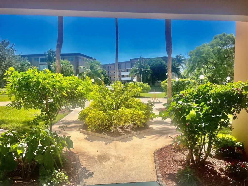 2800 NW 47th Terrace, Unit 106b, Lauderdale Lakes, FL 33313 Photo