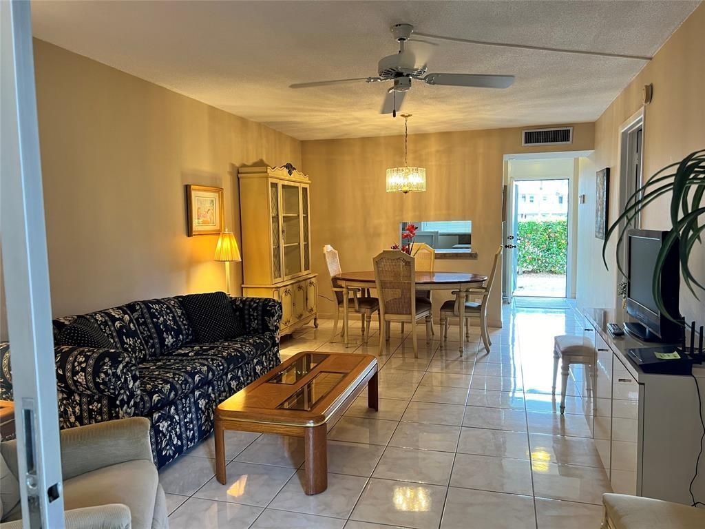 2800 NW 47th Terrace, Unit 106b, Lauderdale Lakes, FL 33313 Photo