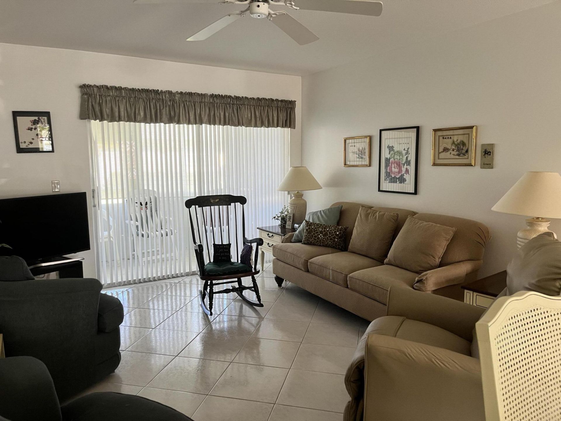 2980 Crosley Drive E, Unit F, West Palm Beach, FL 33415 Photo