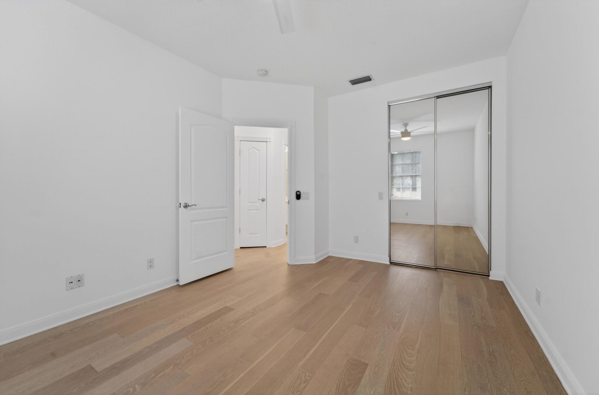 3 Oakland Court, Tequesta, FL 33469 Photo