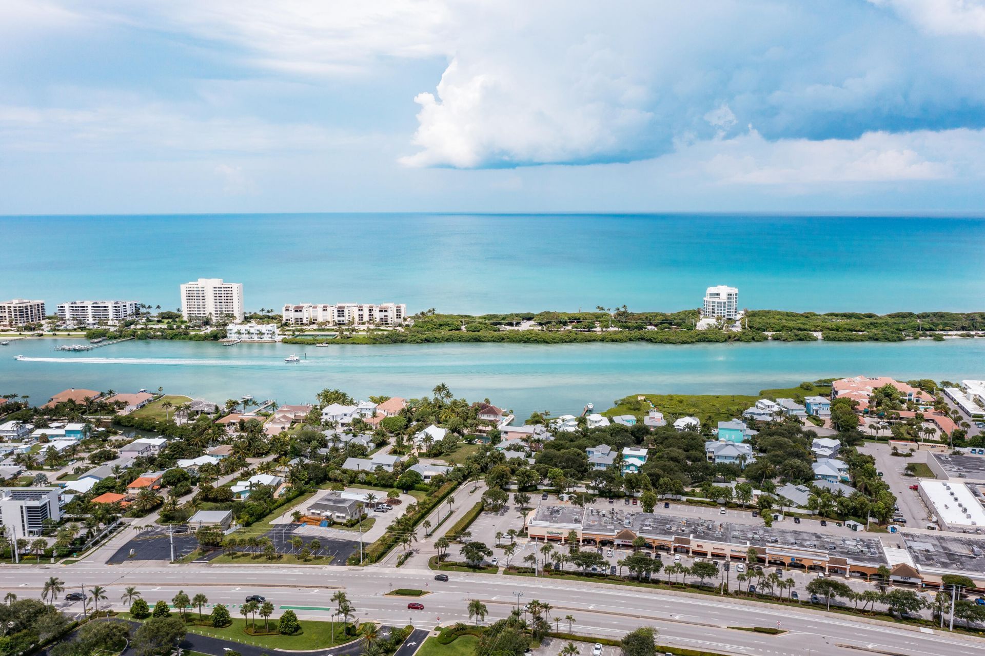 3 Oakland Court, Tequesta, FL 33469 Photo