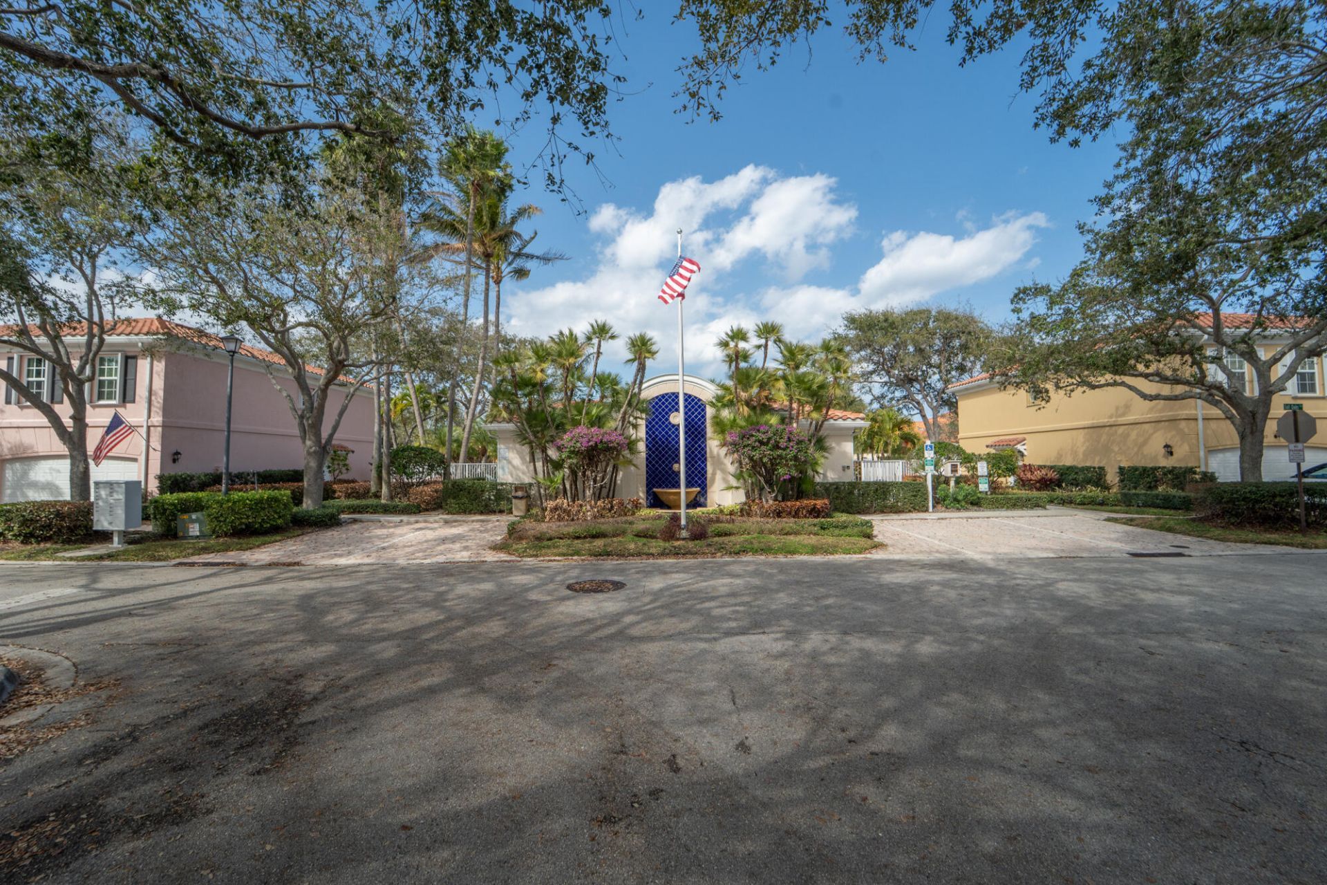 3 Oakland Court, Tequesta, FL 33469 Photo