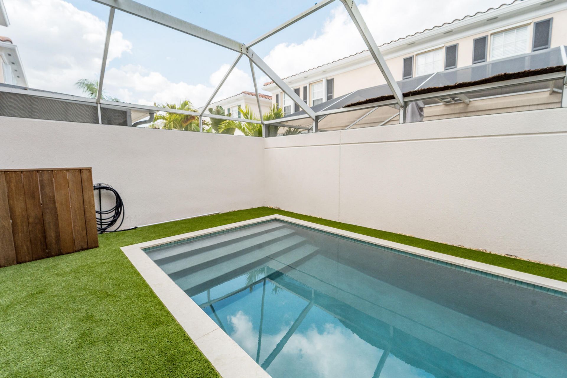 3 Oakland Court, Tequesta, FL 33469 Photo