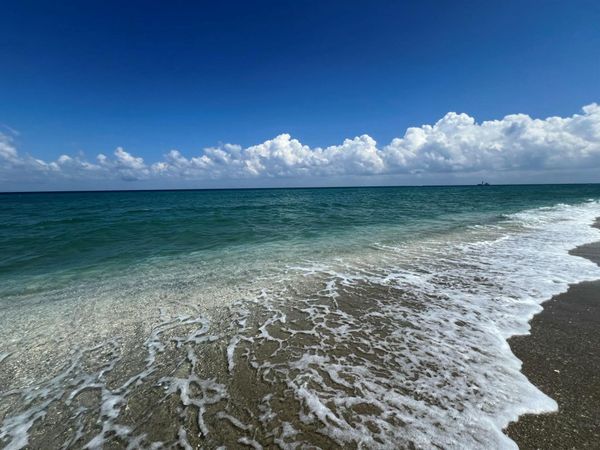 5420 N Ocean Drive, Unit 1703, Singer Island, FL 33404