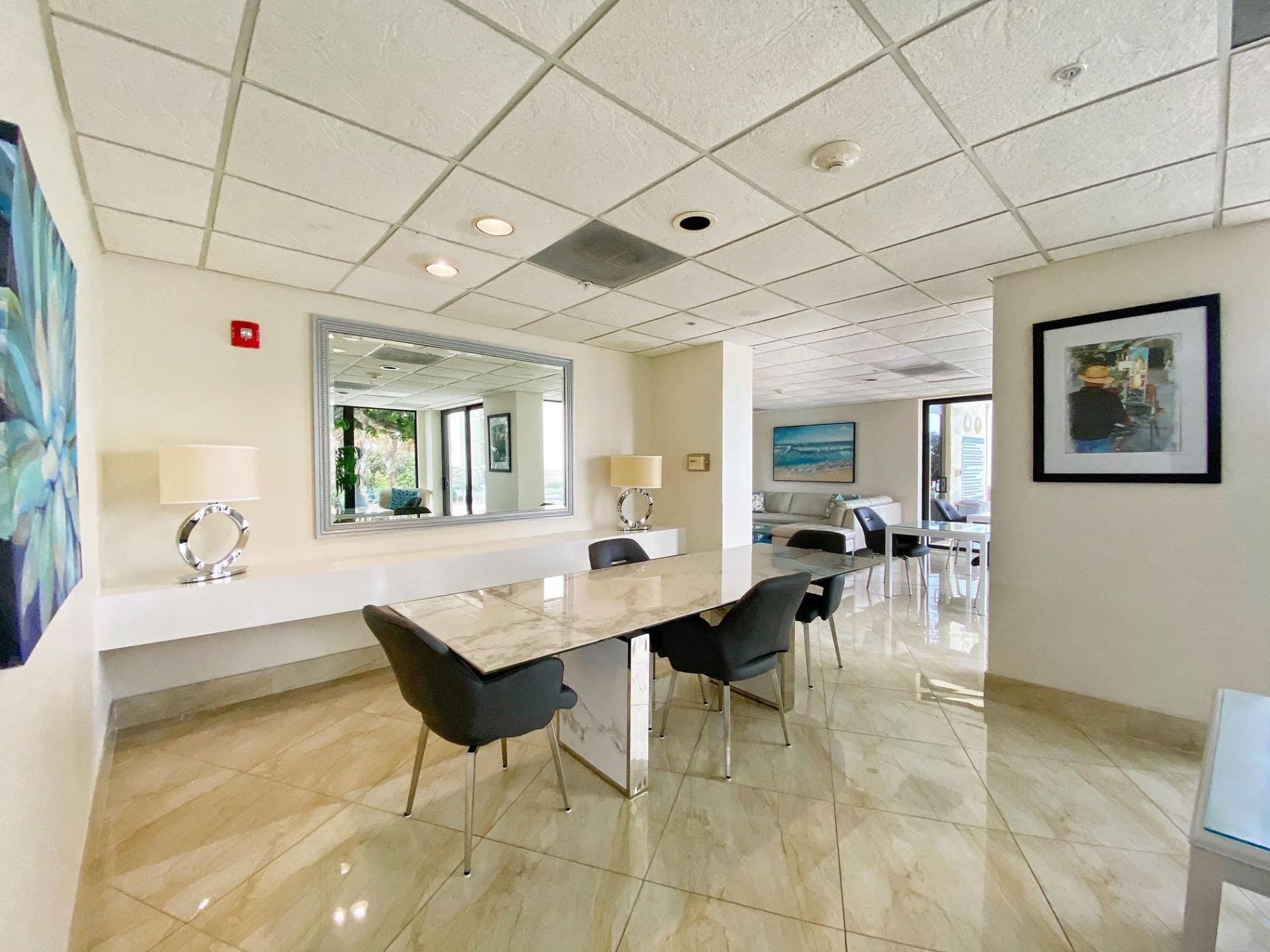 5420 N Ocean Drive, Unit 1703, Singer Island, FL 33404 Photo