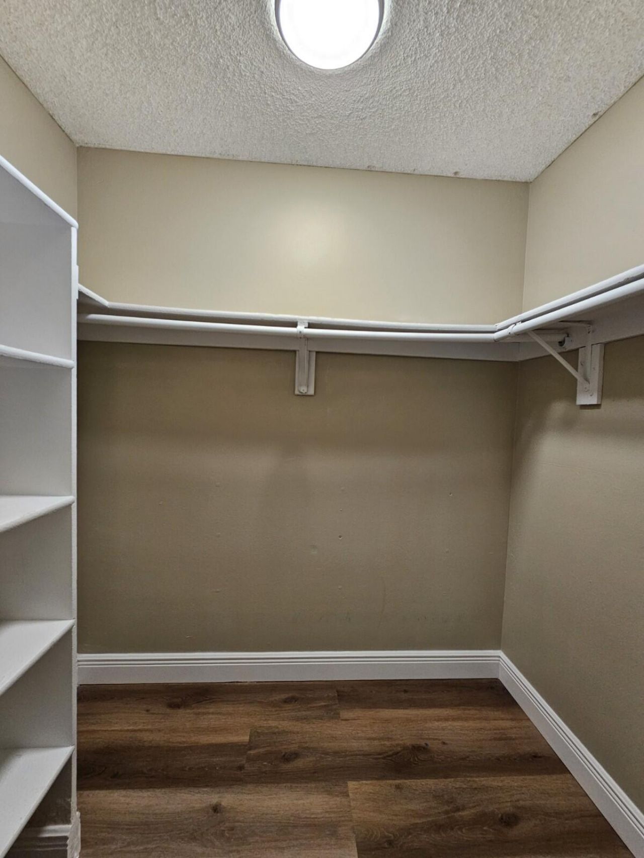 1850 N Congress Avenue, Unit 206, West Palm Beach, FL 33401 Photo