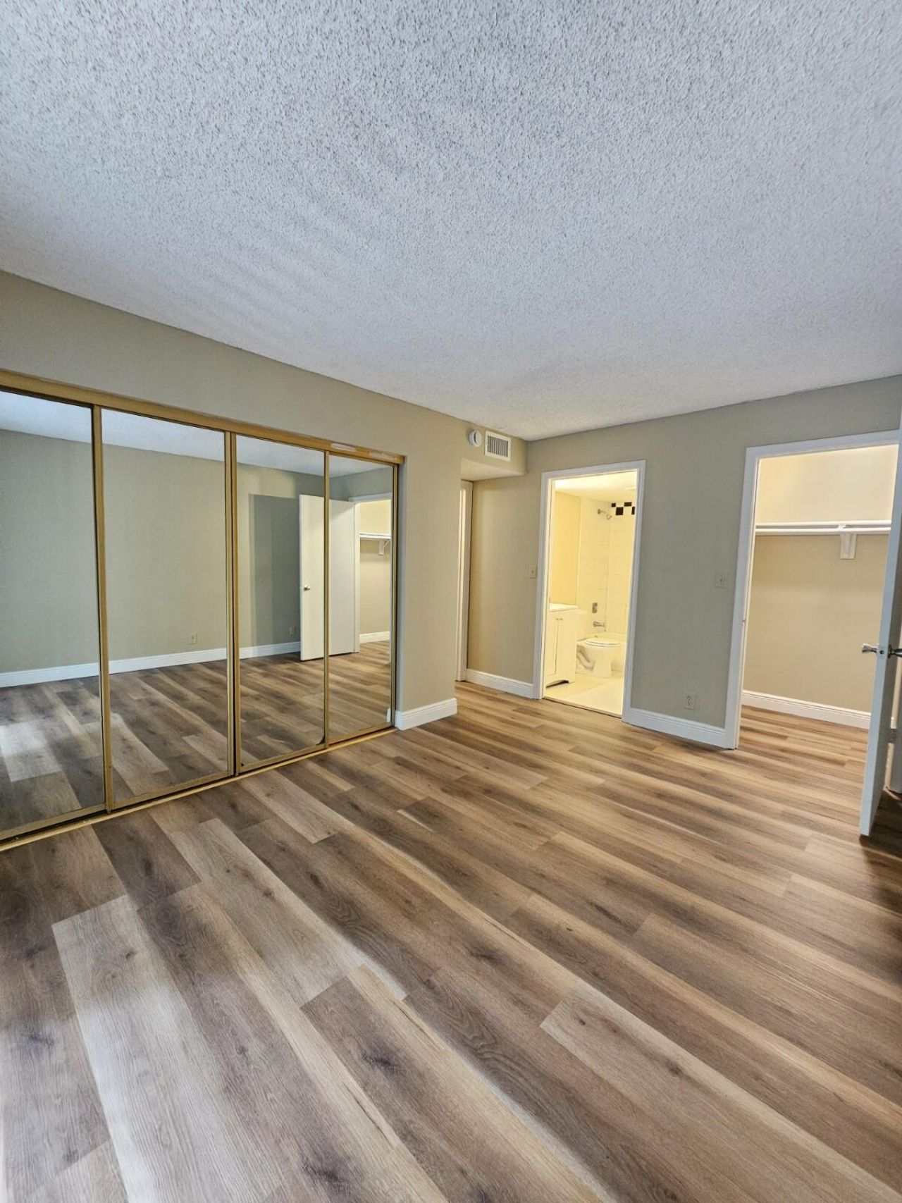 1850 N Congress Avenue, Unit 206, West Palm Beach, FL 33401 Photo