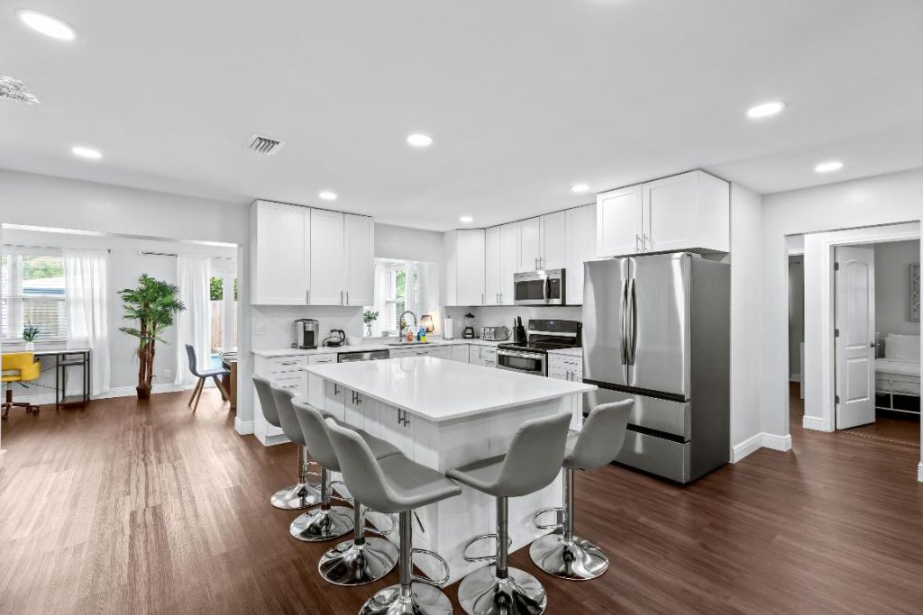 1800 NE 28th Avenue, Pompano Beach, FL 33062 Photo