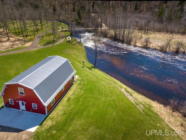 W2323 M69 Highway, Breen Twp, MI 49834