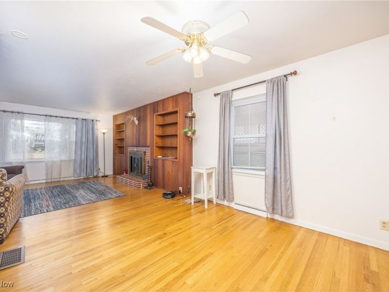 119 W 4 1/2 Street, Williamstown, WV 26187 Photo 7