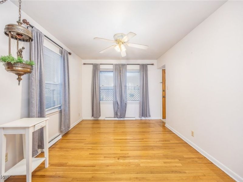 119 W 4 1/2 Street, Williamstown, WV 26187 Photo 8