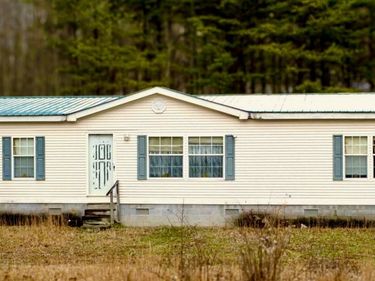 726 Hellard Road, Annville, KY 40402