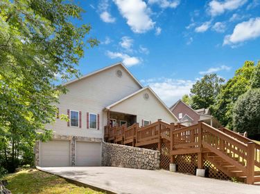 31 Sky View Lane, Burnside, KY 42519