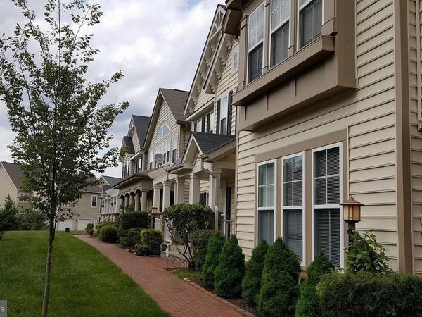 9163 STONE GARDEN, LORTON, VA 22079