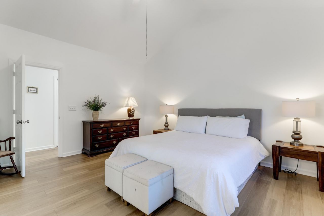 1324 Old Mill Lane Photo 15