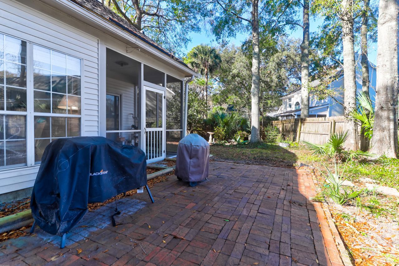 1324 Old Mill Lane Photo 4