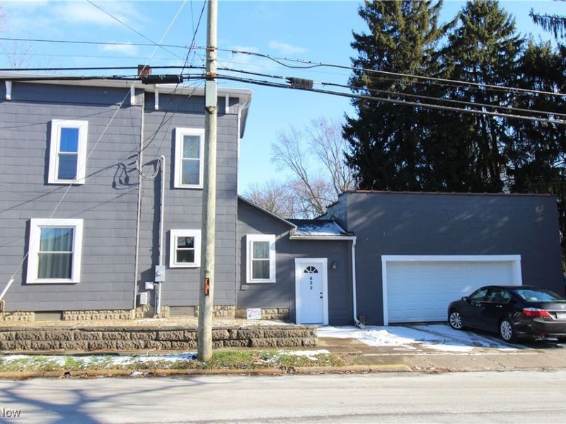 822 W Market Street, Orrville, OH 44667 Photo 3