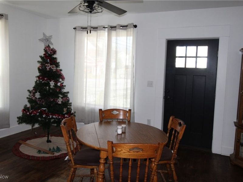822 W Market Street, Orrville, OH 44667 Photo 8