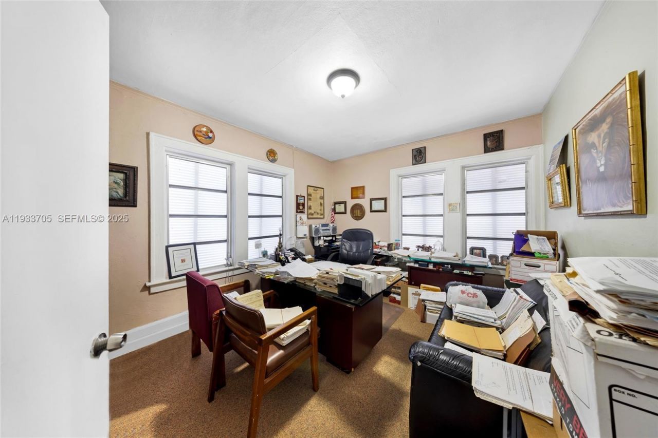 242 NW 12th Ave, Miami, FL 33128 Photo