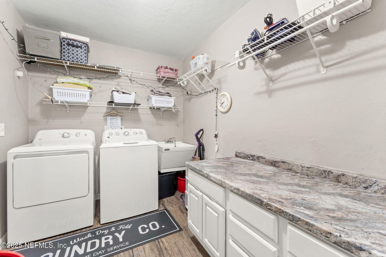 618 NW Emerald Lakes Drive, Lake City, FL 32055 Photo