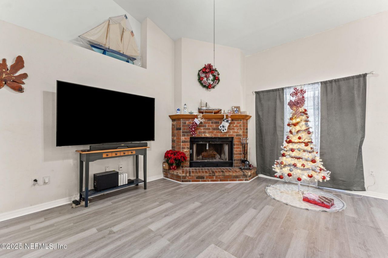 618 NW Emerald Lakes Drive, Lake City, FL 32055 Photo