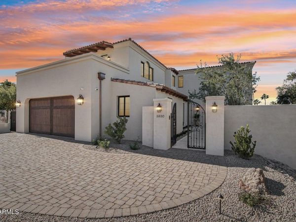 5830 N ECHO CANYON Lane, Phoenix, AZ 85018