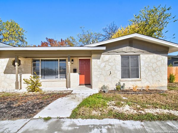 2613 W Summit Ave, San Antonio, TX 78228