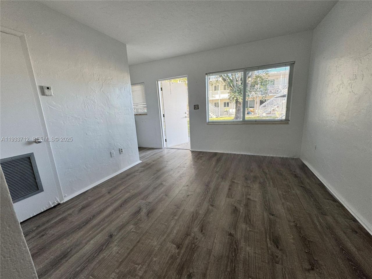 251 Hibiscus Dr , Unit 2, Miami Springs, FL 33166 Photo